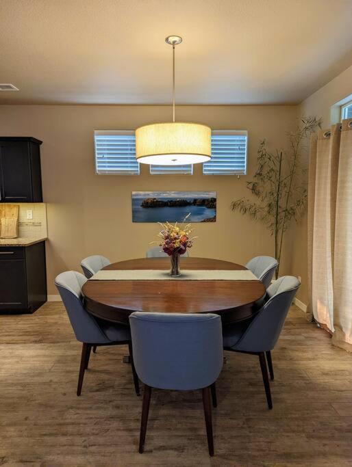 Spacious 3-Bedroom Home With Outdoor Space Eugene Eksteriør billede