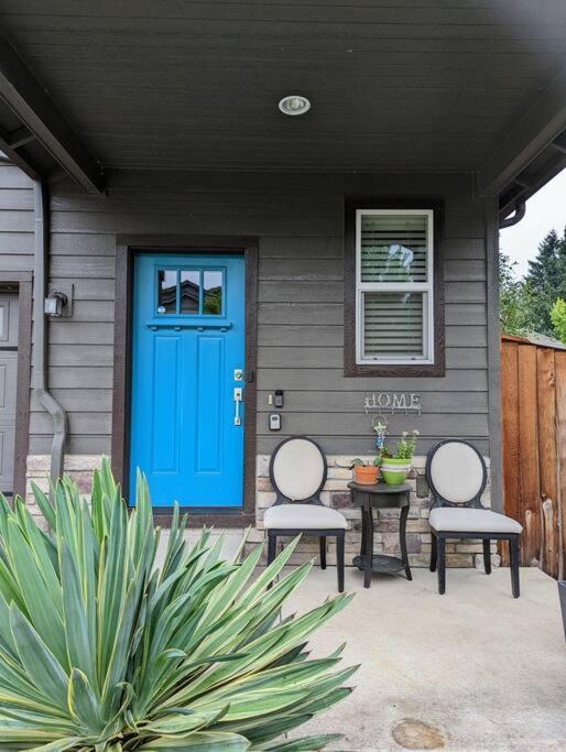 Spacious 3-Bedroom Home With Outdoor Space Eugene Eksteriør billede
